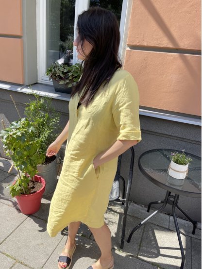 Šaty Maddie žluté lněné minimalismus