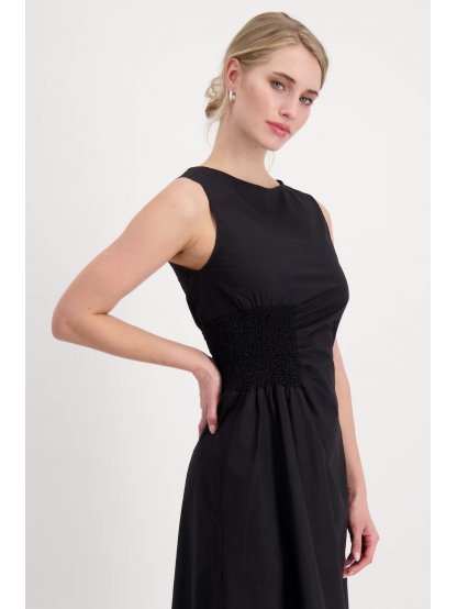 Šaty Monari 8589 černé minimalismus