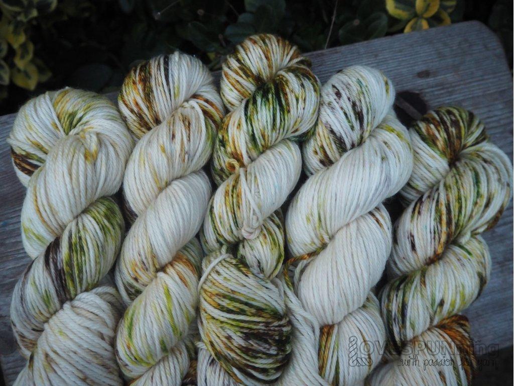 Listí ve větru ExF Merino DK 19