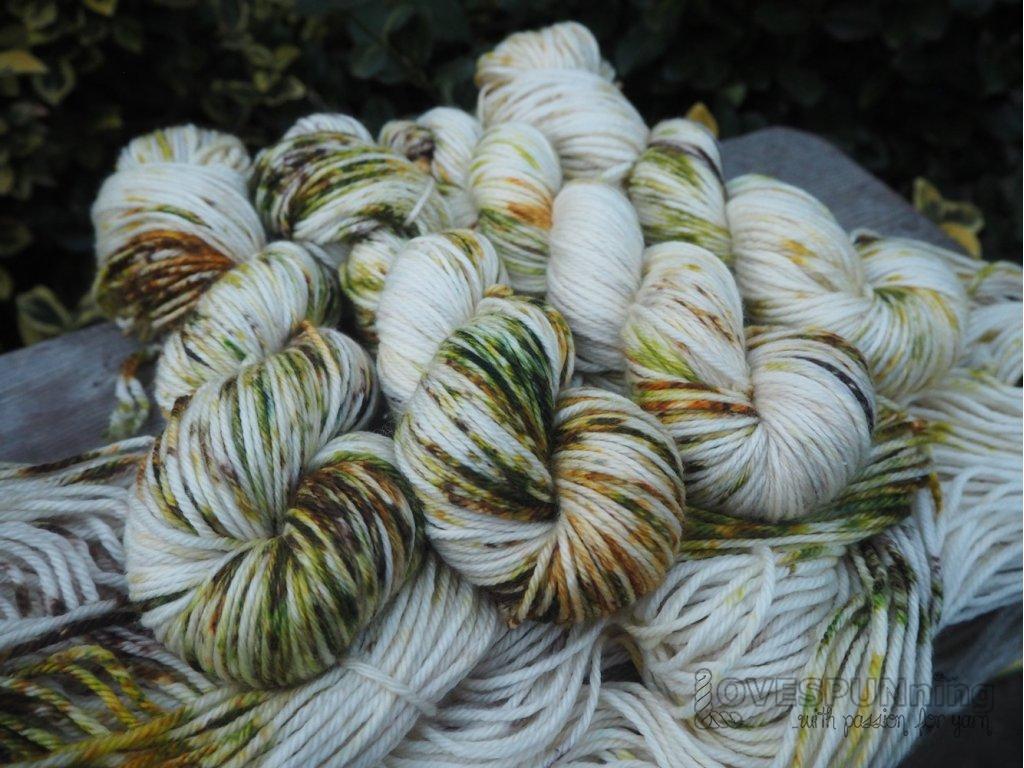 Listí ve větru ExF Merino DK 19