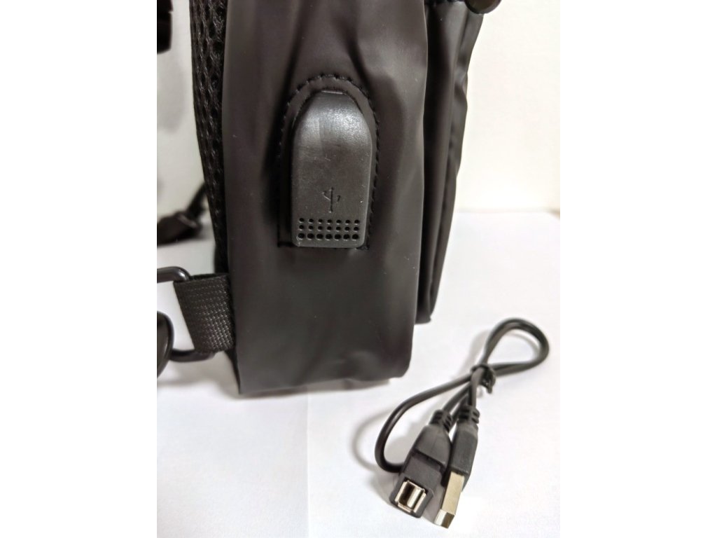 Pánská crossbody taška přes rameno / batoh s USB portem 3056