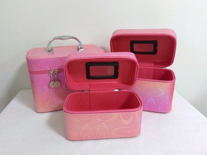 Kosmetický kufřík - set 3 kusů, tmavě růžový s duhovým odleskem