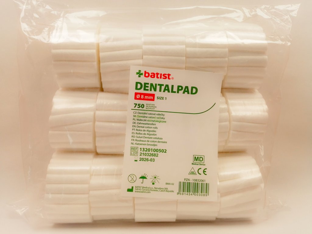 Zubolékařské válečky Dentalpad č.1  průměr 8 mm /15 x 50 ks/