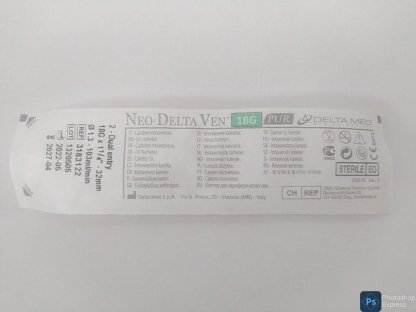 Intravenózní katetr s křidélky a portem G 18 1,3 x 32 mm zelený