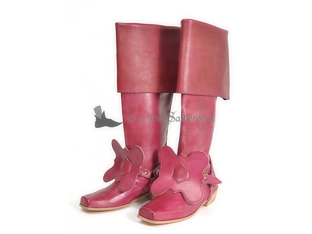 Musketeer boots