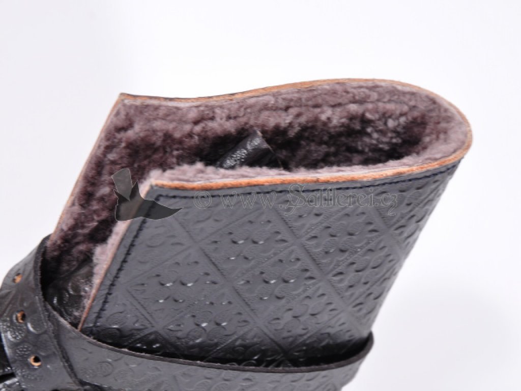 Winterschuhe auf Schuhform gefertigt