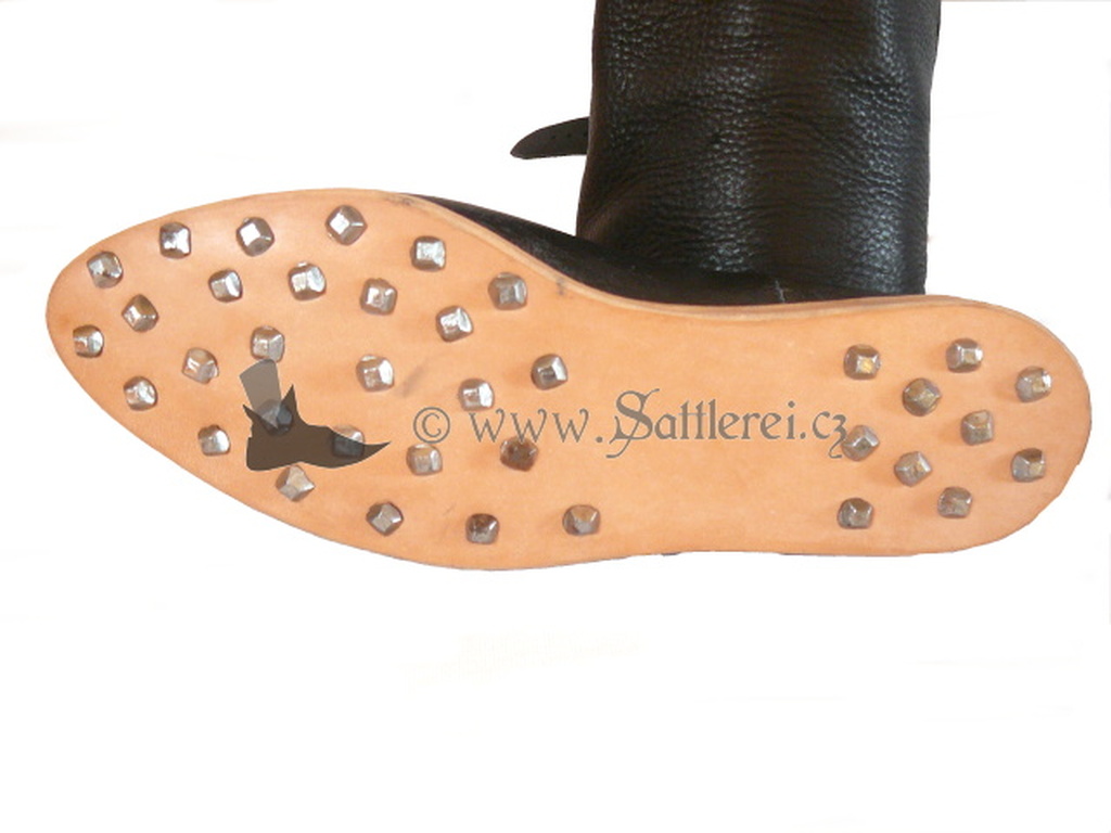 Medieval Boots dating back to 1400-1500. - Sattlerei Müller