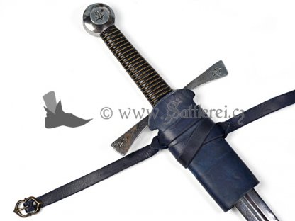 Kurze Scheide für Schwert mit Gürtel
