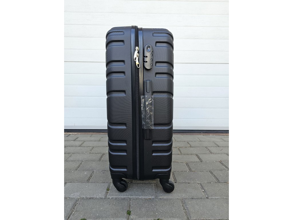 cestovní skořepinový kufr střední - černý II.