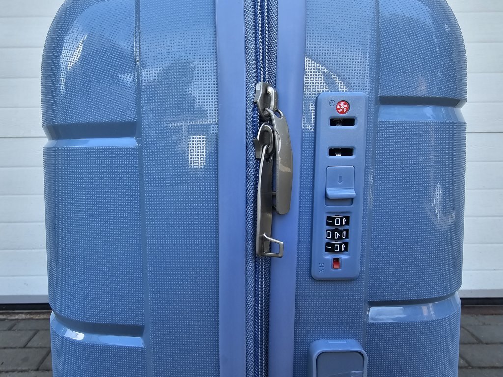 cestovní skořepinový kufr velký - světlemodrý