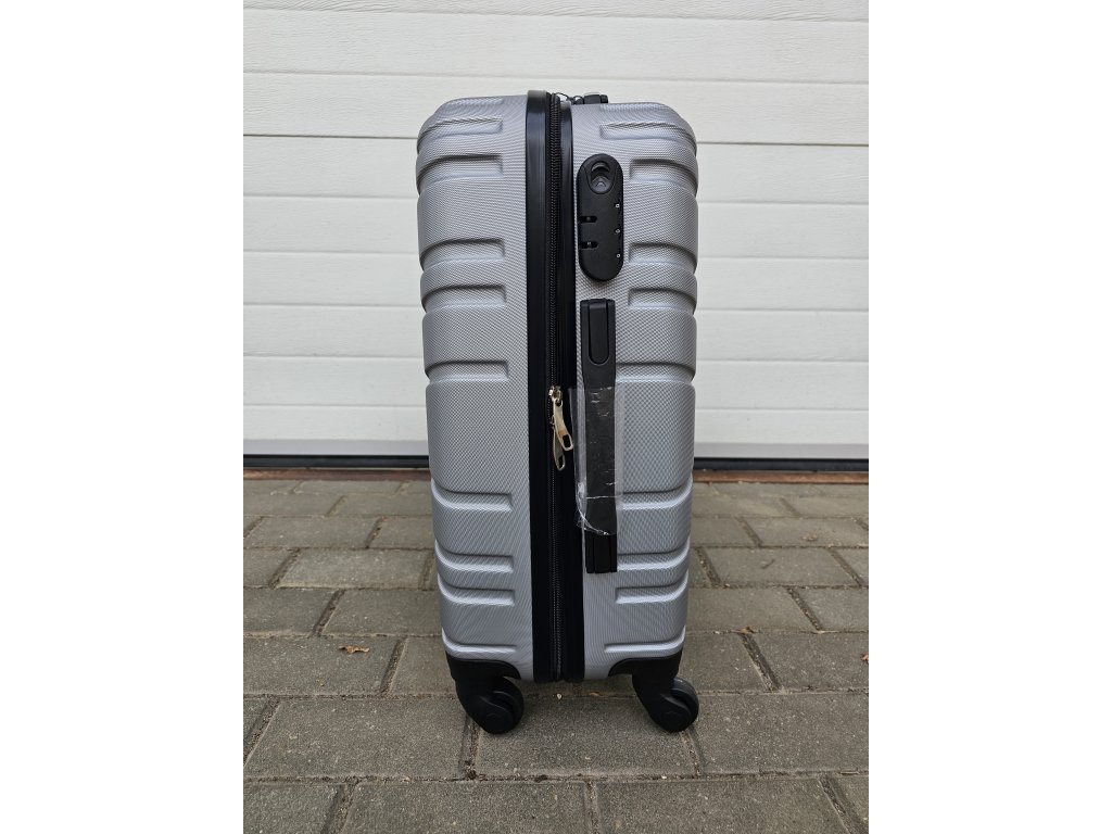 palubní cestovní skořepinový kufr malý - stříbrný