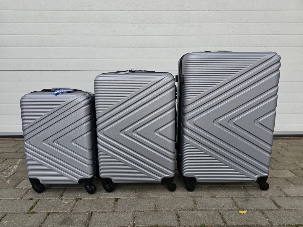 sada skořepinových cestovních kufrů 3 - stříbrná