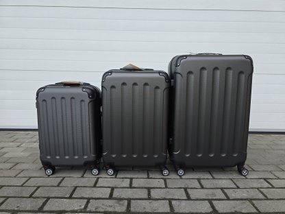 sada skořepinových cestovních kufrů 3 - tmavě šedá