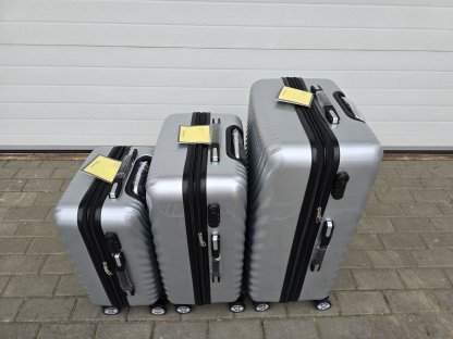 sada skořepinových cestovních kufrů 3 - stříbrná II.