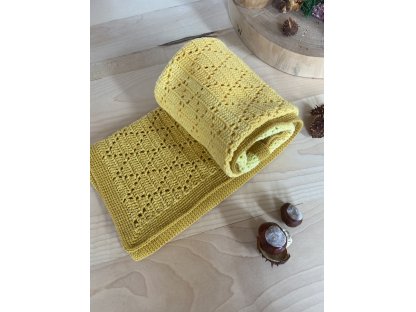 Dětská háčkovaná deka - žlutá