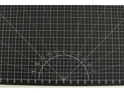 Řezací podložka 90 x 60 cm - černá