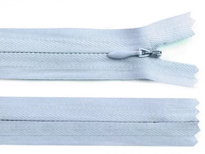 Skrytý spirálový zip šíře 3 mm, délka 20 cm - světle modrá