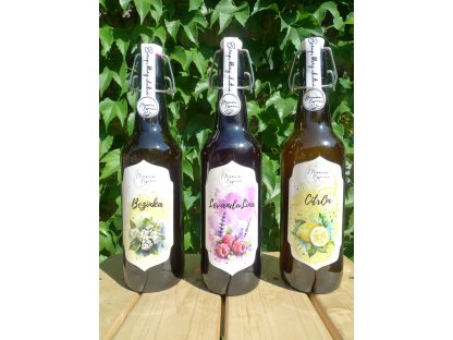 Sirupové trio Květy & Citrusy je to pravé nealkoholické osvěžení do horkých letních dní 