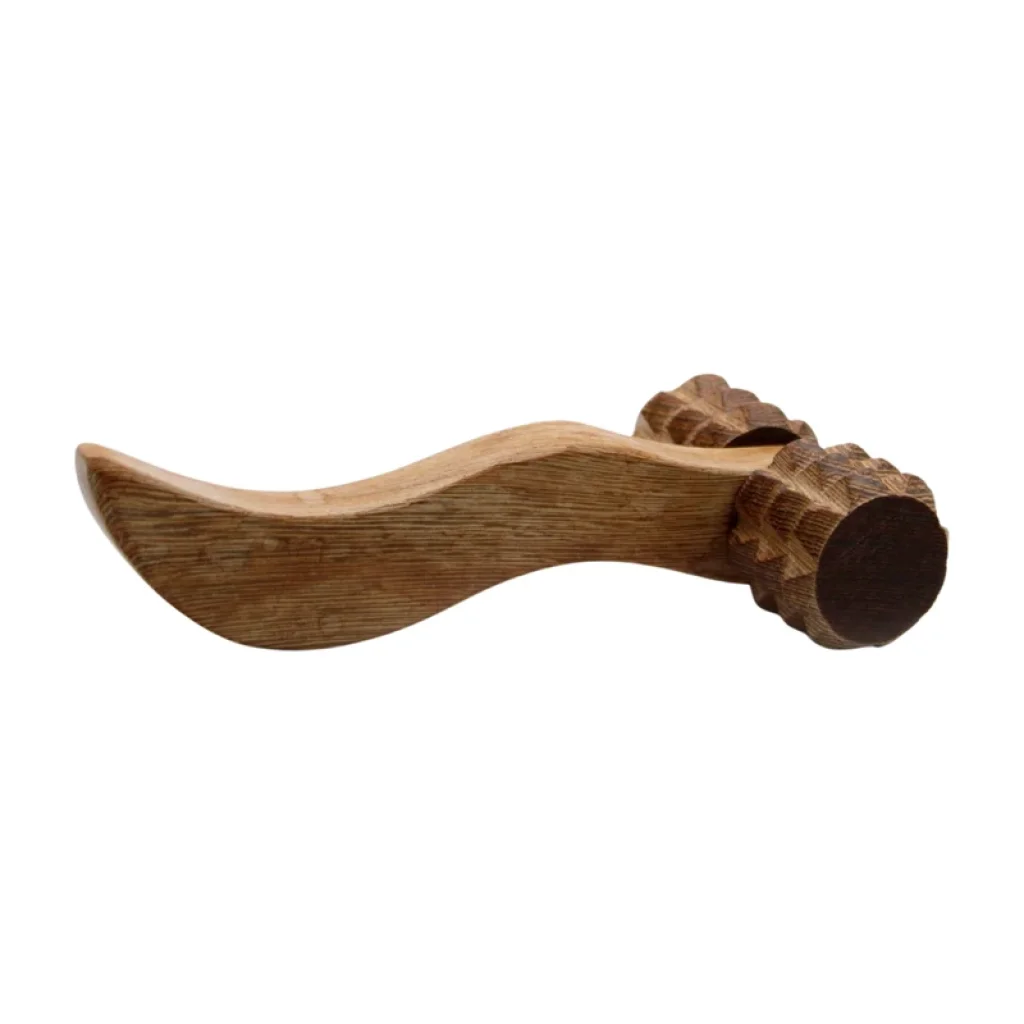 Dřevěný masážní váleček ŽEBROVANÝ 19 cm