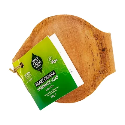 Ajurvédské mýdlo 4.ČAKRA v palmovém listu YLANG YLANG & CITRÓN 100 g