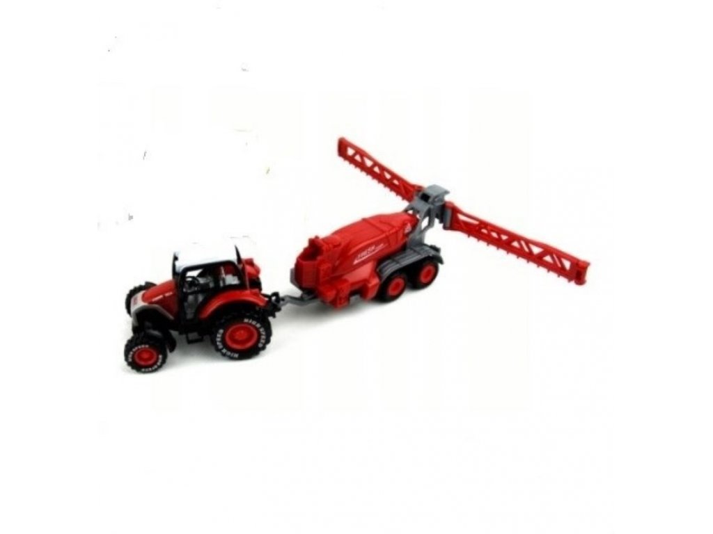 Traktor s postřikovačem