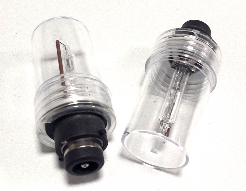 Xenonová výbojka D2S 4300K - 2ks