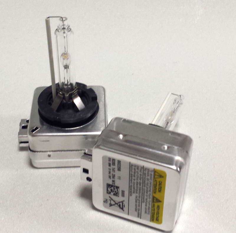 Xenonová výbojka D3S 8000K - 2ks