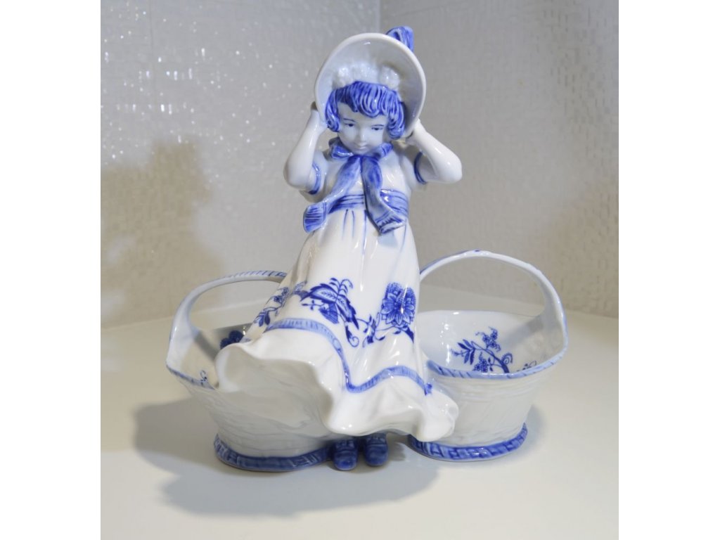 Cibulák Dívka s košíky Dux 24 cm originální český porcelán Dubí 2.jakost