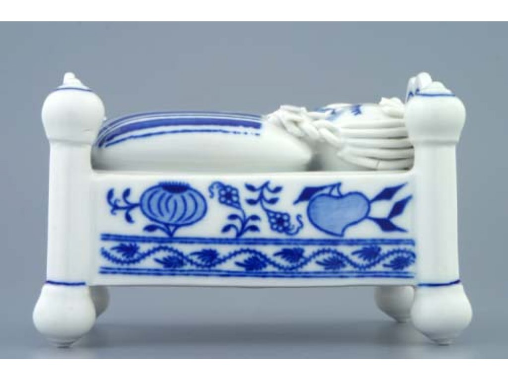 Zwiebelmuster Sweet Container, Original Bohemia Porcelain from Dubi