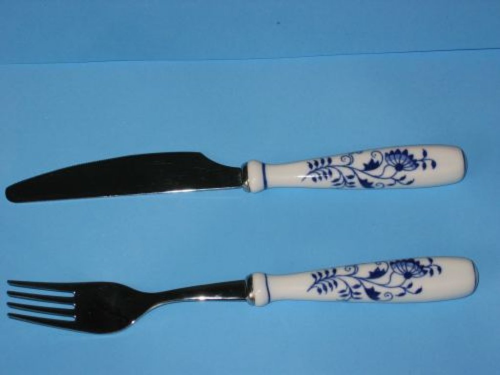 Blue Onion Pettern Cutlery set for 6 persons 24 pcs original Bohemis porcelain