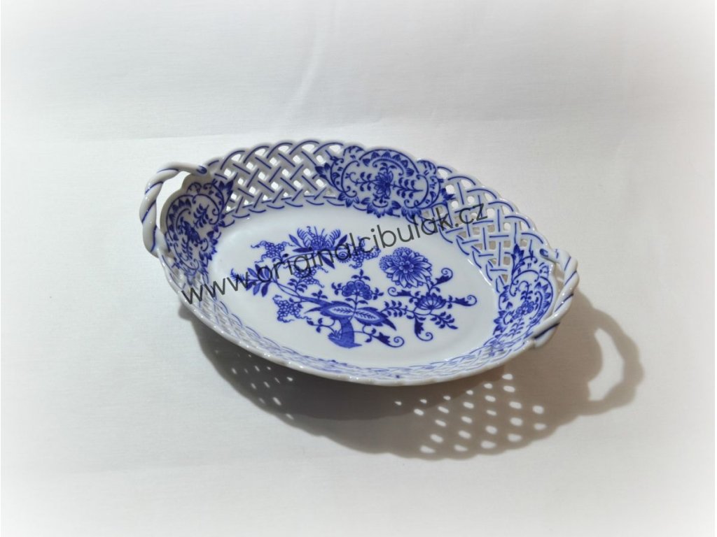 Cibulák košík prolamovaný 24 cm originální cibulákový porcelán Dubí, cibulový vzor,