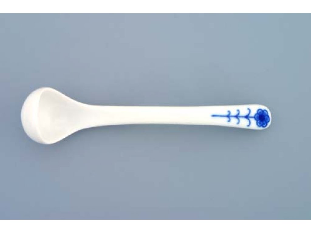 Zwiebelmuster Smooth Spoon, Original Bohemia Porcelain from Dubi
