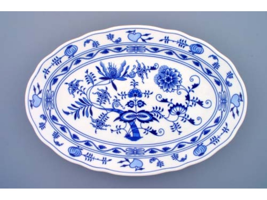 Zwiebelmuster Oval Dish 43cm, Original Bohemia Porcelain from Dubi