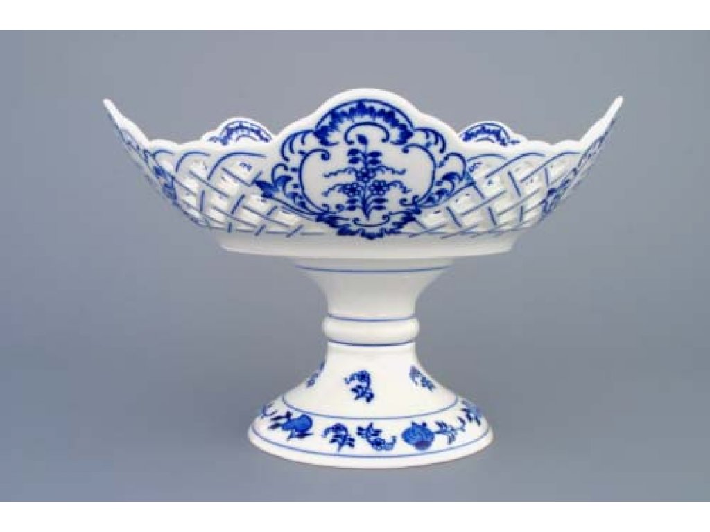 Cibulák Mísa pětihranná prolamovaná na dortové noze 24 cm originální cibulákový porcelán Dubí, cibulový vzor,