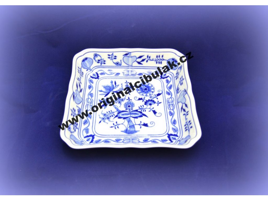 Zwiebelmuster Salad Dish Square 21cm, Original Bohemia Porcelain from Dubi