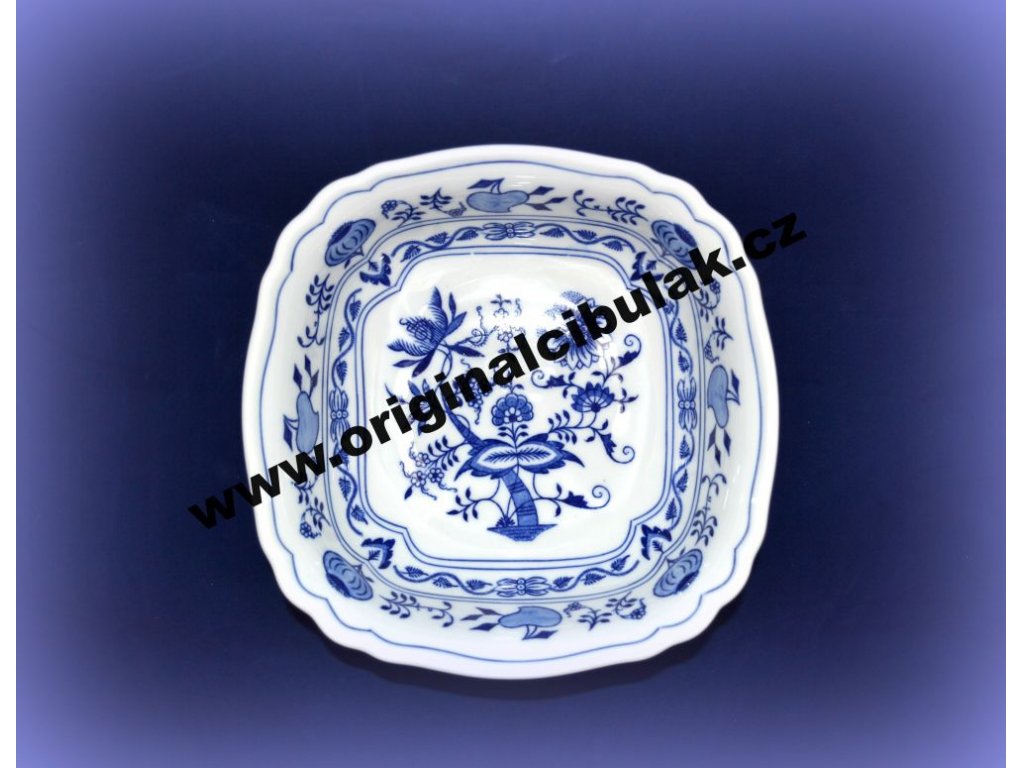 Zwiebelmuster Salad Dish Square 21cm, Original Bohemia Porcelain from Dubi