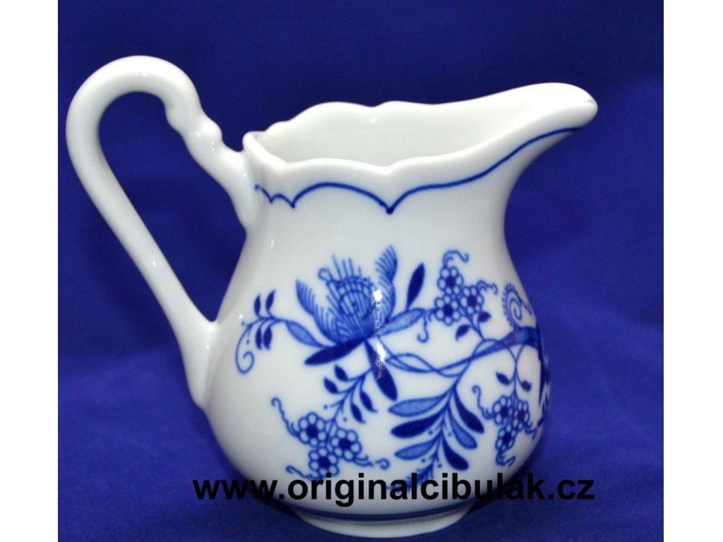 Cibulák mlékovka vysoká 0,16 l, originální cibulákový porcelán Dubí, cibulový vzor, 2.jakost