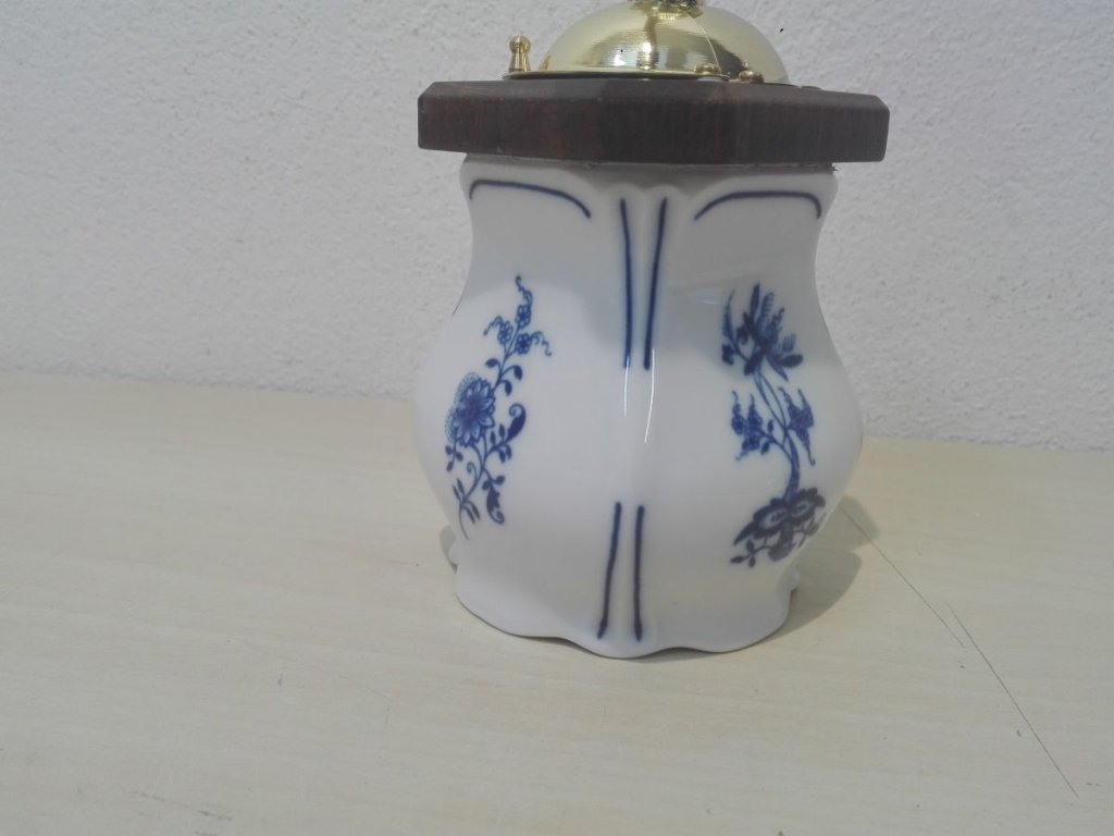 Cibulák mlýnek na koření Aneta 15,5 cm originální cibulákový porcelán Dubí, cibulový vzor