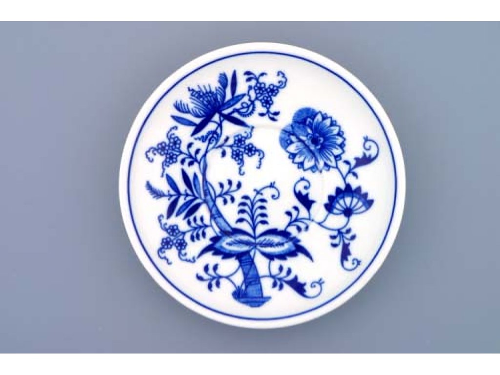 Zwiebelmuster Saucer Ben M 15.3cm, Original Bohemia Porcelain from Dubi 2.Choice