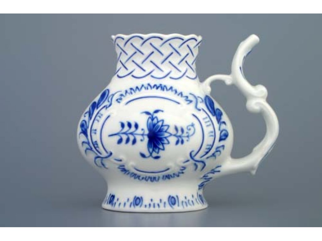 Cibulák Pohárek lázeňský reliéfní 12 cm originální cibulákový porcelán Dubí, cibulový vzor,