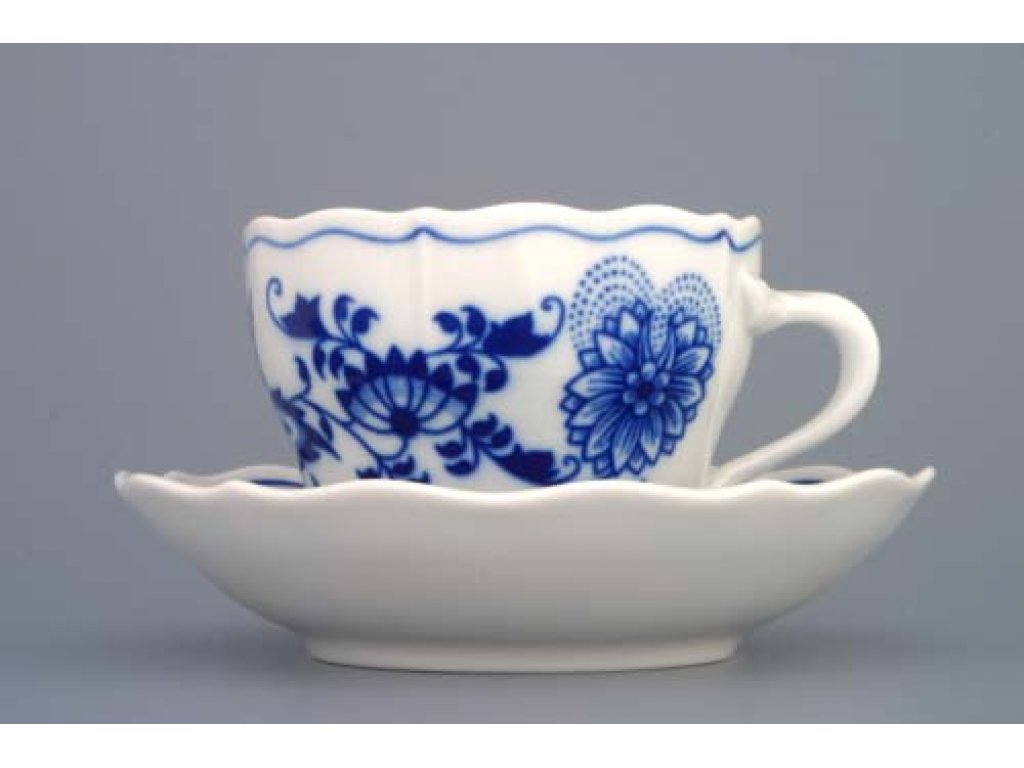Zwiebelmuster Cup A/2 with Saucer B 0.17L + 14cm, Original Bohemia Porcelain from Dubi