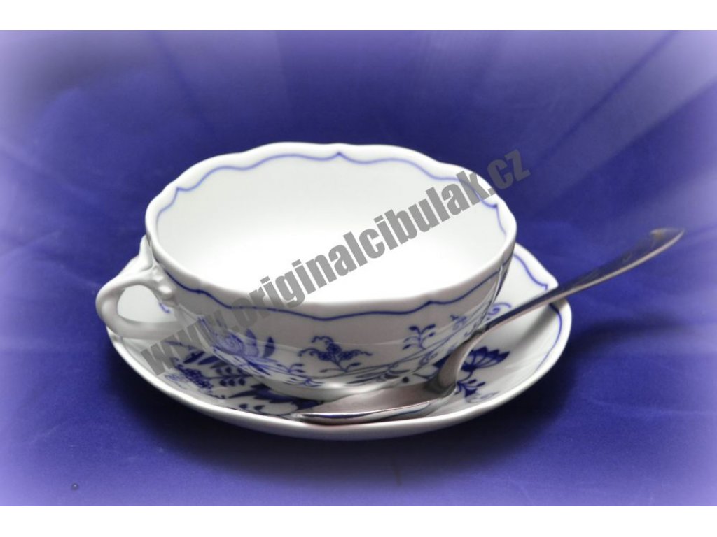 Zwiebelmuster  Cup with Saucer 0.30L + 17.5cm, Original Bohemia Porcelain from Dubi