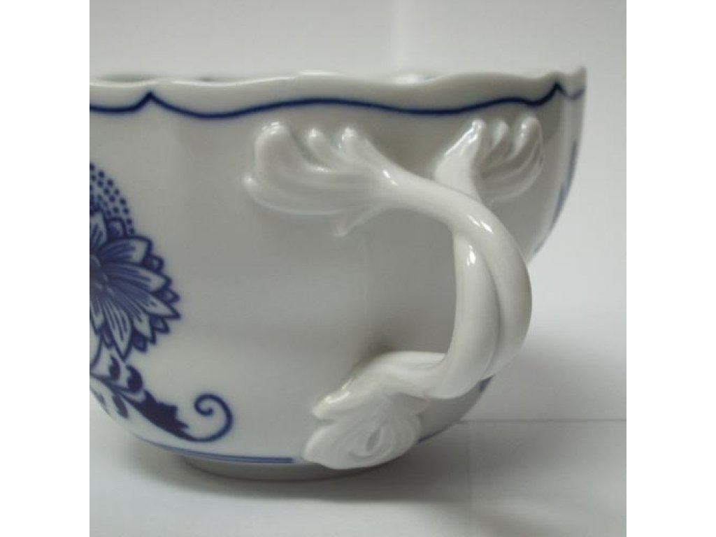 Zwiebelmuster Cup  + Saucer D 0.35L + 18.5cm, Original Bohemia Porcelain from Dubi