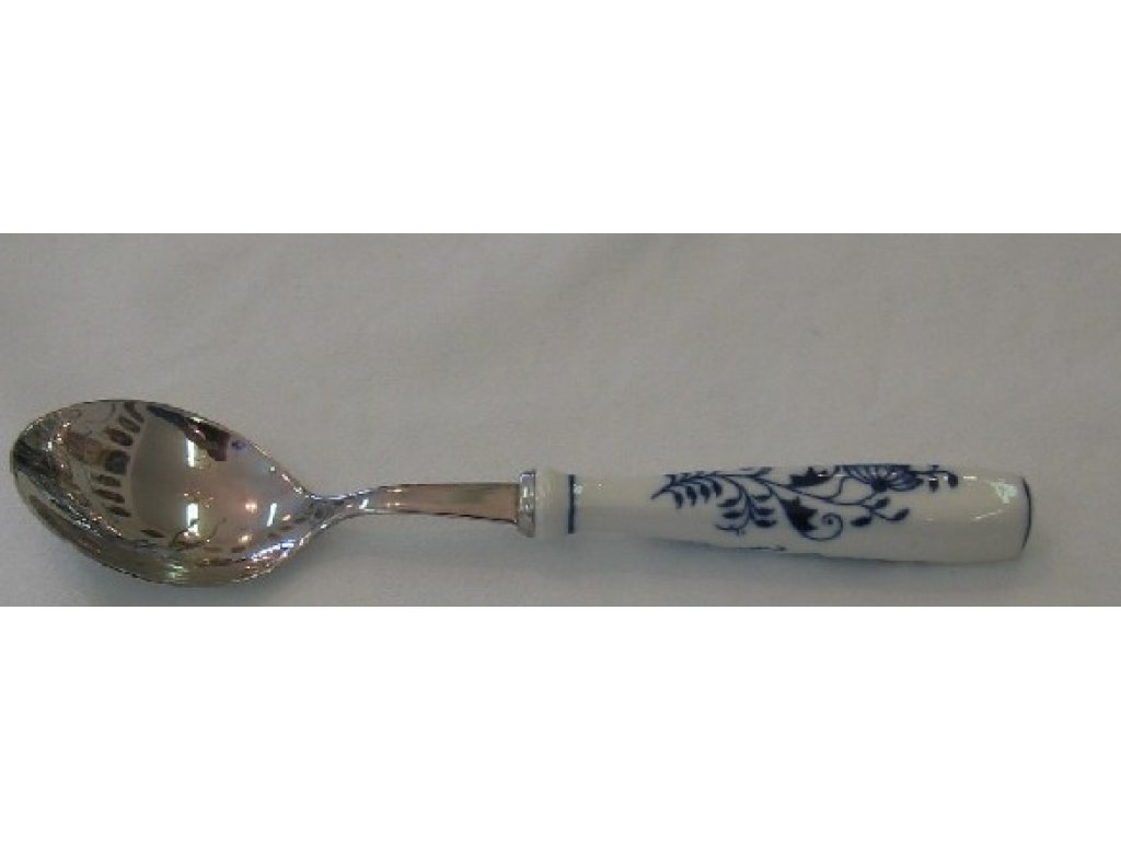 Onion pattern luxury cutlery set 4 pieces. Toner Original Bohemia porcelain from Dubi