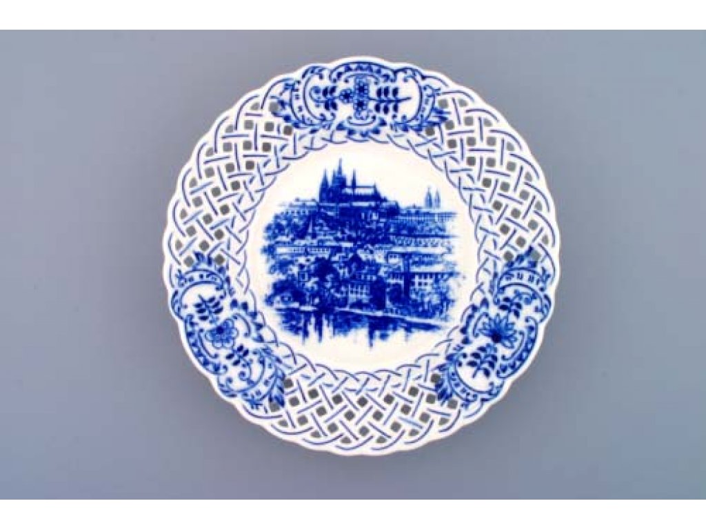 Cibulák talíř závěsný prolamovaný Praha 18 cm originální cibulákový porcelán Dubí, cibulový vzor,