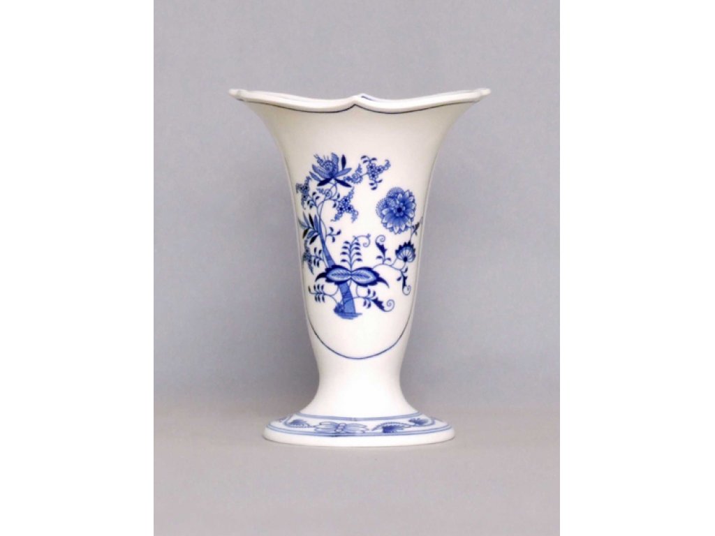 Zwiebelmuster Vase 505/3  20cm, Original Bohemia Porcelain from Dubi