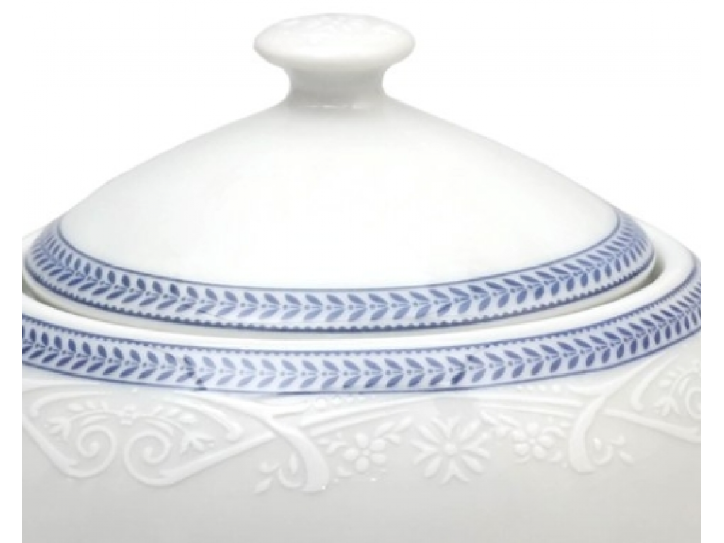 Zwiebelmuster Flat Deep Plate 24cm, Original Bohemia Porcelain from Dubi