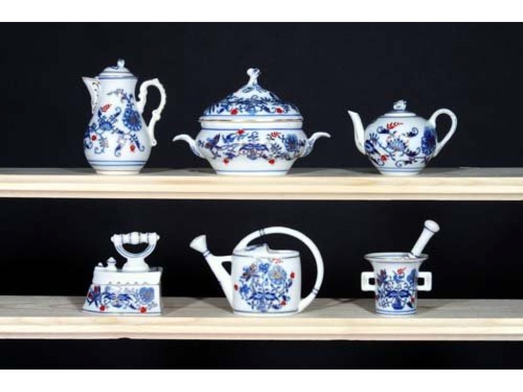 Zwiebelmuster gold plated with ruby ​​decoration Mortar mini set 5.8 cm Original Blue Onion Pattern Bohemia from Dubi