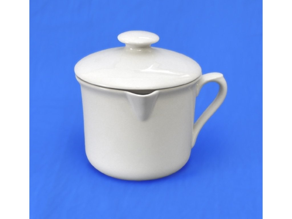 Mug white Cooker large with spout with side tab and lid Český porcelán a.s. Dubí