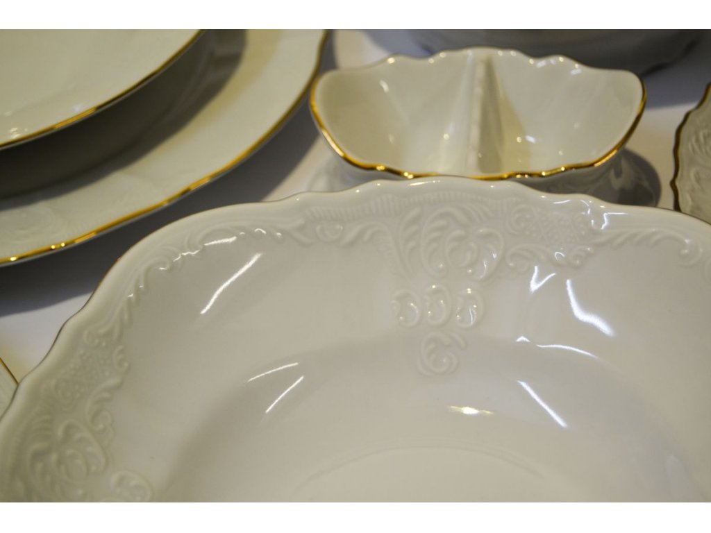 dining set white porcelain ivory Thun Bernadotte 6 persons 25 pieces Czech porcelain